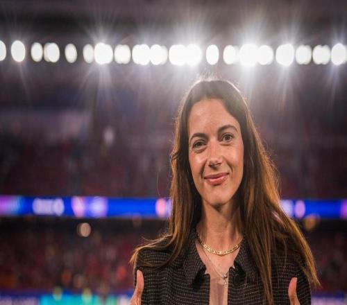 助威男足，邦馬蒂到諾坎普現場觀看巴薩與馬競的首回合比賽