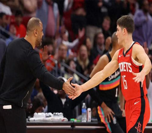 谢泼德征服乌度卡!轰18分携手KD拯救申京3大理由让他值得被重用