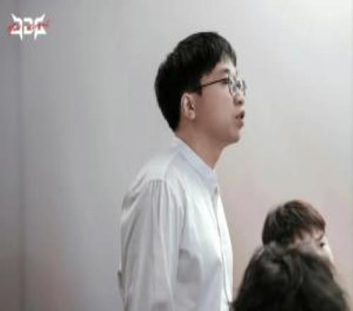 Tabe：不能说JDG比去年AL上限高他们还年轻希望展现出击败任何强队的潜力