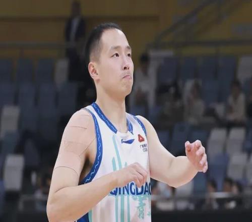 真不值顶薪，CBA开赛至今令人失望的4位球星