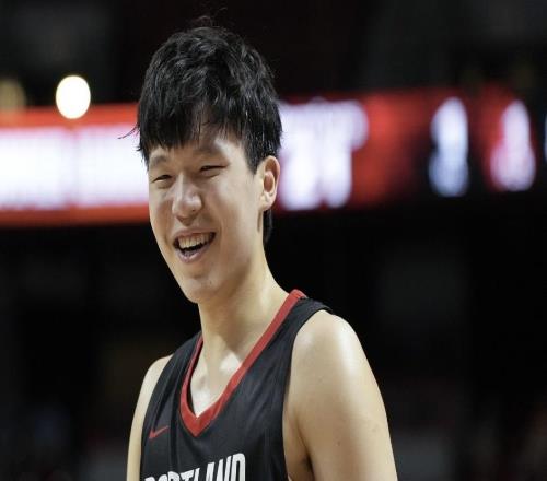 场均9分7板+90%命中率联盟第一!NBA新秀最强内线,真不是杨瀚森