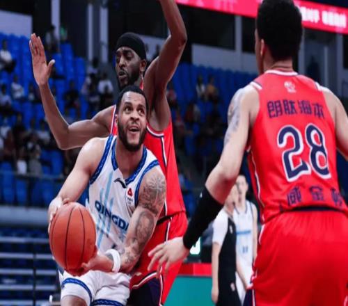 CBA排名一夜大變！青島2分險勝廣州，北控被爆冷，南京第16