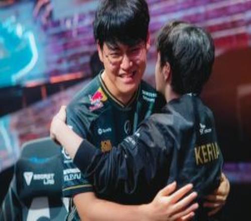 Doran:对于续约暂未决定Gumayusi:会以去年续约一年时的心态参加转会期