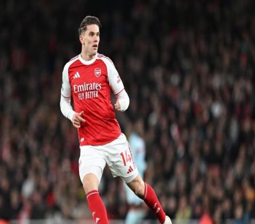 萨卡神仙球+造乌龙绝杀!阿森纳21狼队,5分领跑静待曼城翻车