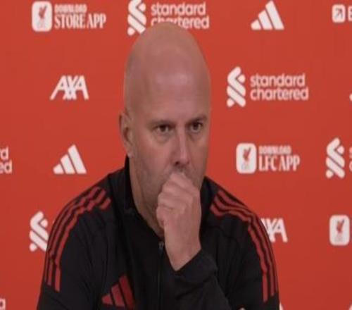 斯洛特:不对球员感到失望,不知道琼斯具体发言