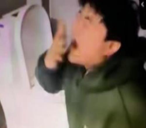 真不是劇本！抽象主播收款5萬怒吃“軟黃金”事後為其母親還房貸