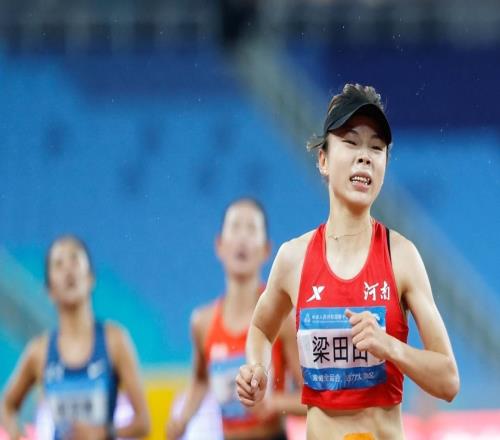 全运会5000米万米双冠王梁田田:新的一年全马要跑,重点仍是场地赛