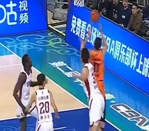 夺冠功臣,刘铮替补高效取24分6板3断&首节独得14分