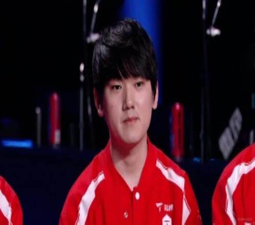 垃圾話環(huán)節(jié)！JackeyLove：“鬧劇結(jié)束了！明天慶功宴我會(huì)宴請你的！”