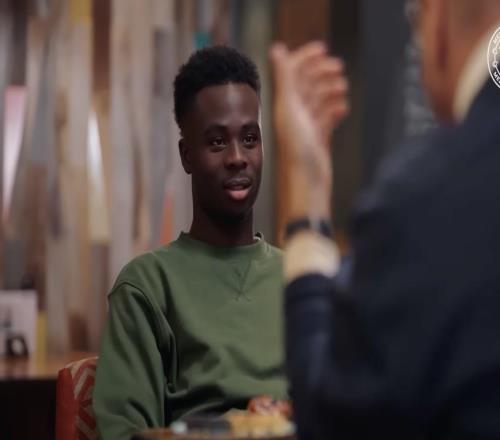 萨卡：最近几年对我资助最大的是亨利，，，，，，他教了我许多工具