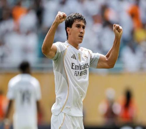 9场0球!皇马21岁前锋枯坐板凳英超3队有意:报价2000万