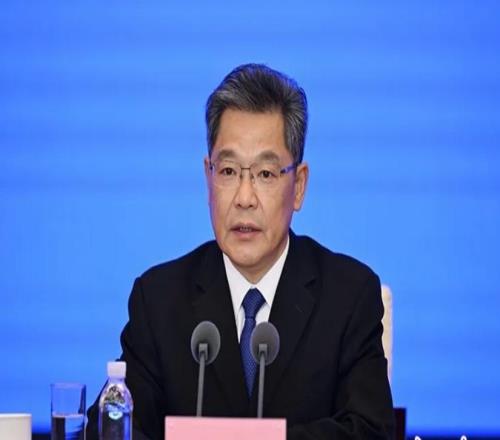 甘肃省长为来自甘肃的“00后”新科斯诺克世锦赛冠军吴宜泽点赞