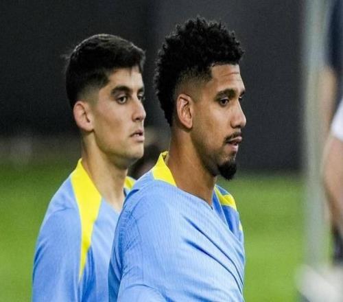 世体:阿劳霍已与巴萨参加训练,但他仍未觉得自己准备好出场