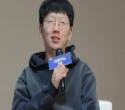 爱笑：24年AL我就觉得有潜力可惜JDG输NIP让我们分不够去冒泡赛