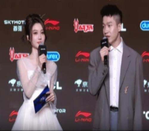 教练Clearlove赛后采访:回到EDG就像回到了家一样