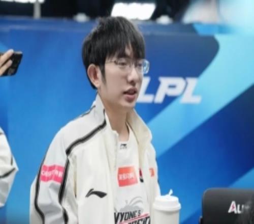 Flandre：現在上單影響力比之前強，有點優勢都能滾得比較大