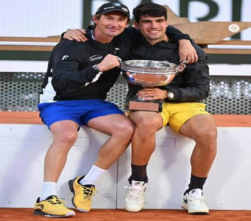 趣论：阿尔卡拉斯该不该请回费雷罗