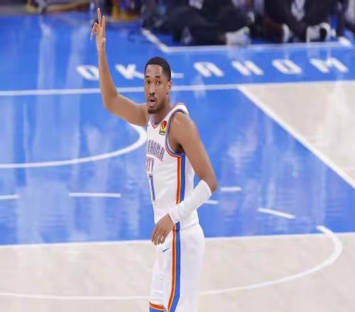NBA季前賽雷霆135114輕取黃蜂雷霆球員阿隆維金斯23分