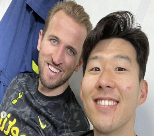 凯恩离开热刺夺3冠，43场51球奔向金球奖！小蜘蛛选错平台2年0冠