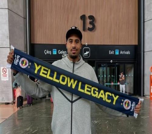 霍頓塔克抵達土耳其正式開啟歐洲之旅！未來還有能重返NBA嗎