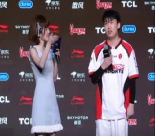 赛后采访Naiyou：过年放假回家想多陪陪妈妈