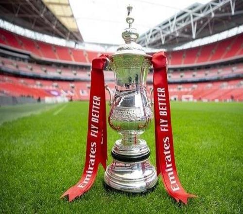 足总杯第四轮角逐时间：2月15日0400利物浦vs布莱顿