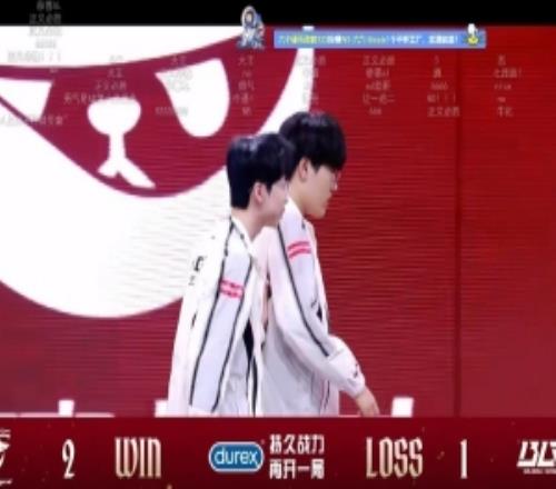 顺风开装！AL经理：这俩天我说怎么一直胸口痛，原来匍匐到了常规赛第一