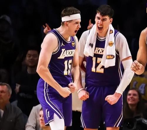 湖人VS勇士前瞻:湖勇大战!东契奇库里缺阵,湖人冲击3连胜