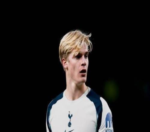 热刺官方:贝里瓦尔已接收左脚踝手术据悉可能伤缺三个月