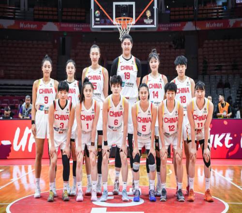 三分倒数第一!中国女篮该带31岁冠军后卫本土得分王满血复活