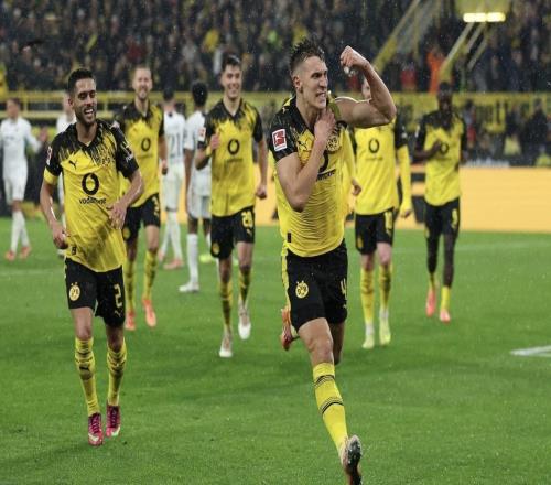 20!43!足坛疯狂夜,国米爆冷出局无缘争冠,多特蒙德完胜门兴