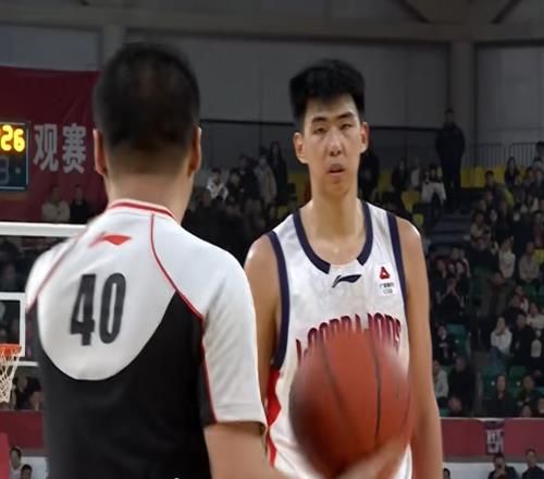 在广州队很行,在广东队不行!点解徐昕道出了2个原因