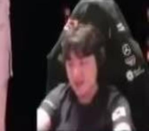 Bang:职业选手心态管理也很关键Gumayusi是让我感到骄傲的人