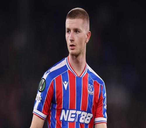 记者:利物浦已经就引进亚当沃顿进行初步接触