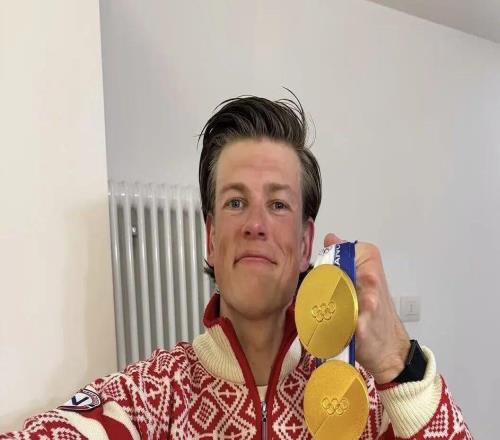 他的行李箱就像聯合國，米蘭冬奧上的5個身影