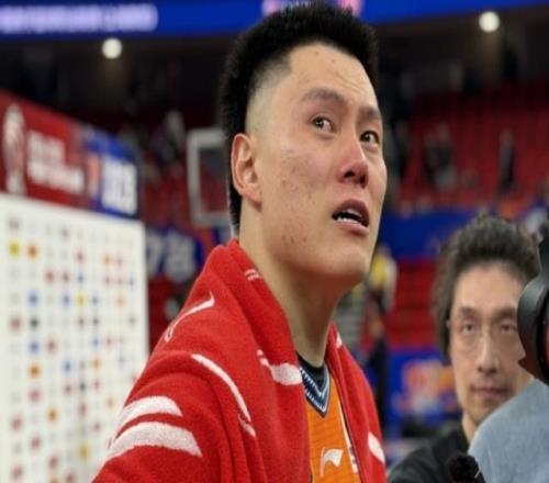 中國男籃全力擊敗日本隊！郭士強拒絕輸球，李弘權首秀，央視直播