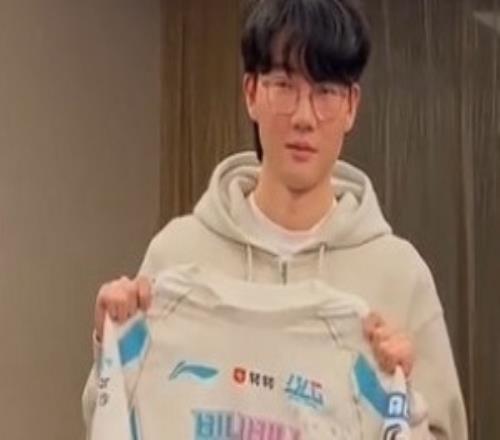 還是降薪來的爆料人：BLG給Viper工資幾百萬有商務(wù)、直播略微補償