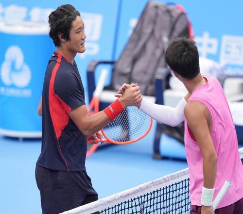 王欣瑜亮相全運(yùn)會即制造雙蛋慘案，網(wǎng)友：張帥為何意外消失了