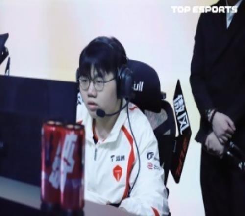 哥哥要回来掌管TES了爆料人：IGjiaqi！我觉得shy基本上没可能