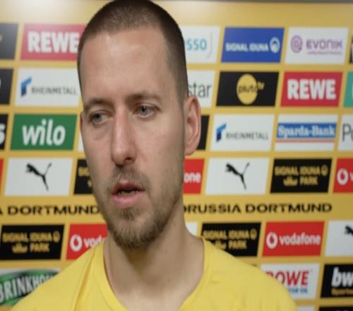 安东:球队早早进球本应取得胜利我们反复出现低级错误