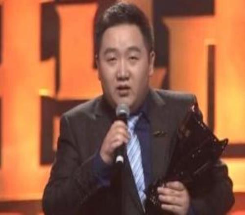 總得有人對LNG的失利負責！爆料人：前JDG經理萬磊去LNG頂掉左霧