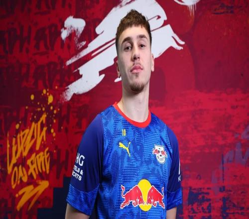 格鲁达和梅西的故事,为何球王如此青睐于他