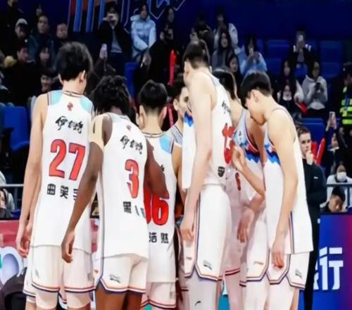 CBA最新排名!浙粤霸榜前二,上海山东步入正轨,717名混战!