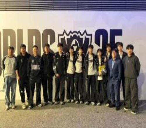 意难平!Tabe深夜发文:一直没敢看录像昨天看到老香低下头那一刻泪崩了