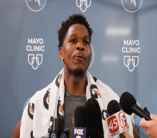 爱德华兹：我们和掘金是老对手，只要赢球要我防约基奇都可以