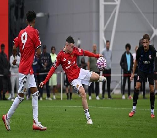 魯尼的兒子凱為曼聯(lián)U18取得進球<div id=