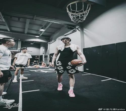 重磅签约!你好,曾凡博!再见了,NBL!