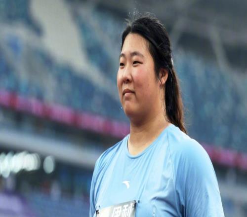 打破亞洲紀錄！18歲中國標槍選手嚴子怡投出71米74