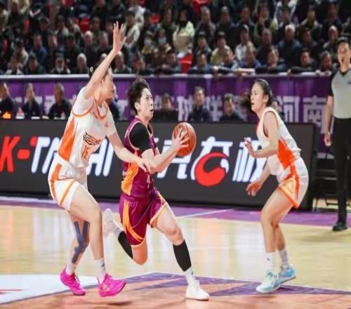 WCBA揭幕战以111:64大胜江西女篮迎来新赛季开门红