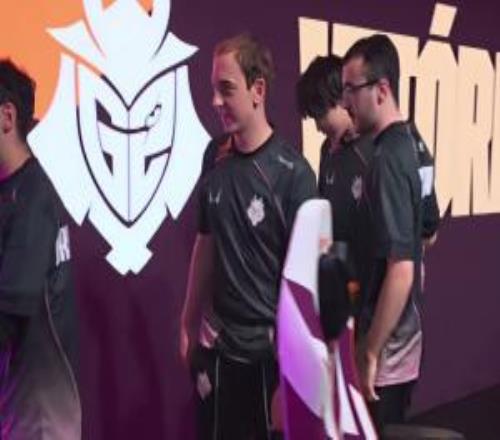 我就问你赢没赢！Caps沙皇前期像蛆屡遭突破17大龙团关键一推后期美美接管